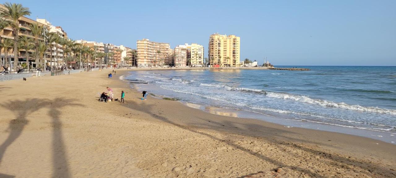 Apartament Perla Del Mar Торевьиа Экстерьер фото